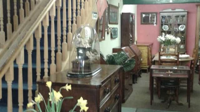 Mount Pleasant Antiques Centre - Antique Shops in market weighton
