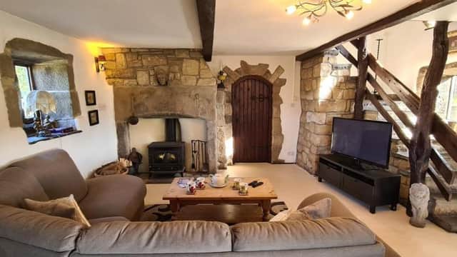 Accommodation at Greave farmhouse 3-Bed Cottage in Todmorden in todmorden