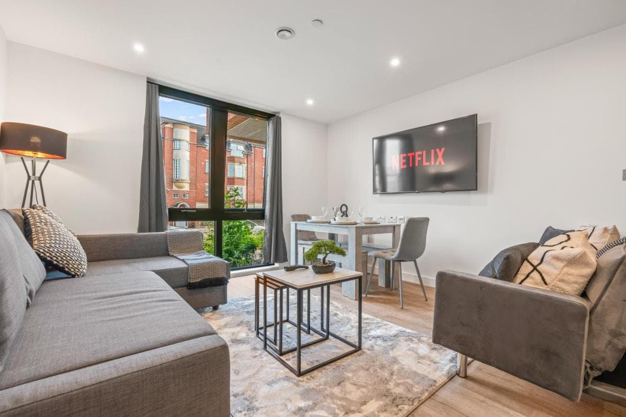 Stylish Flat in Central York - Sleeps 5, York, Yorkshire