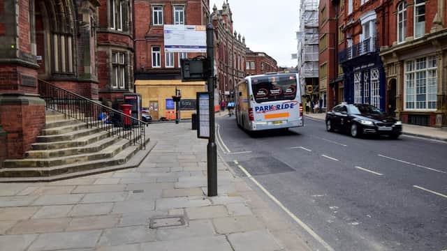 Bus Stop at Clifford Street (Stop TB) - Bus Stops in york