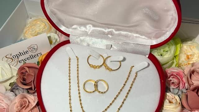 Sophie Jewellers - Jewellers in bradford