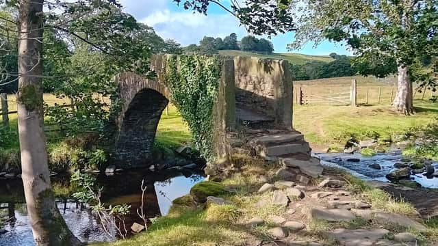 Long Bridge - Grade II Listed Bridge - Historic Site in cross roads
