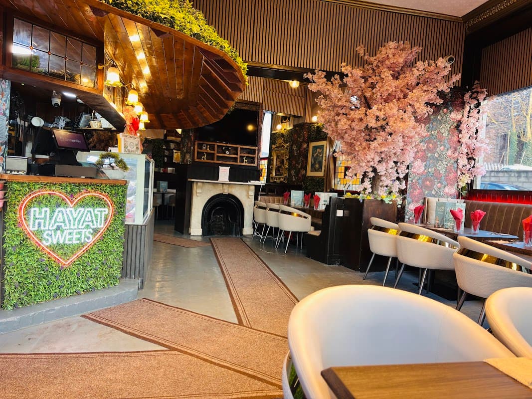 Hayat Restaurant & Sweet centre