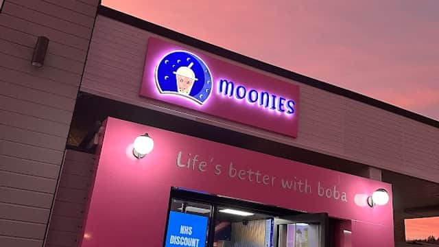 Moonies Bubble Tea - Tea Rooms in batley