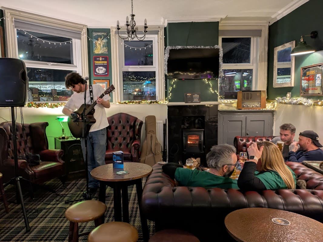 Carpenters Arms