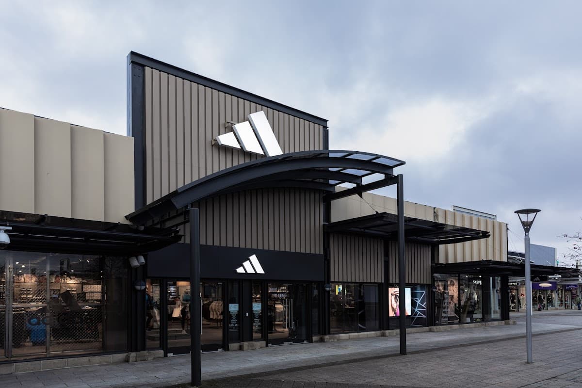 adidas Outlet Store Castleford