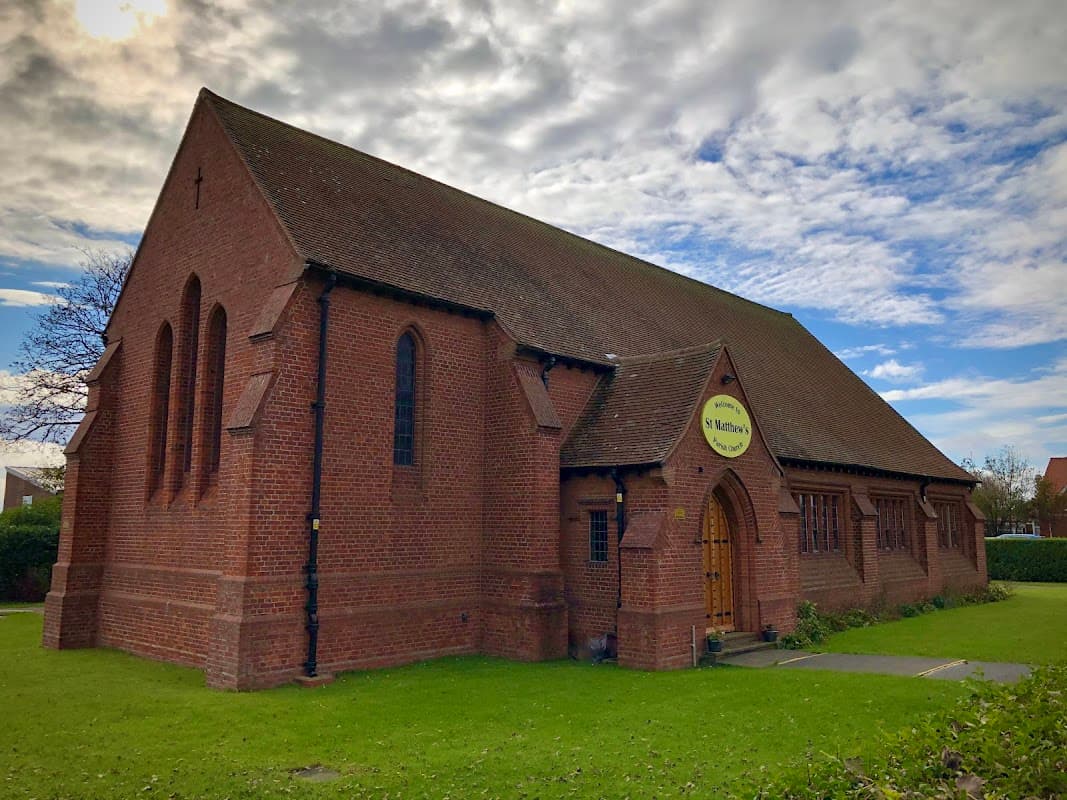 St Matthew's Church : Withernsea