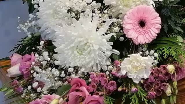 Eastell W M & Son - Florists in shipley