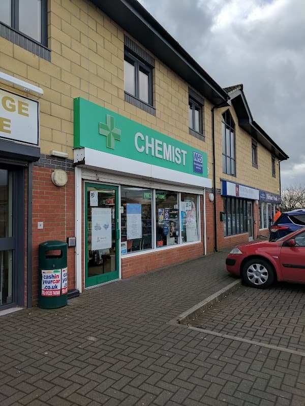 Kelly Chemist