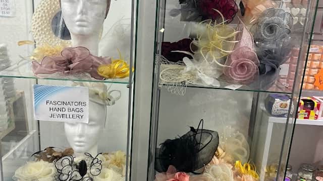 Aroma gifts & accessories limited - Gift Shops in barnsley