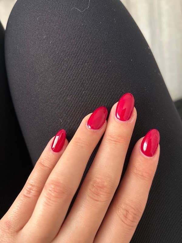Hollywood Nails Beauty Salon