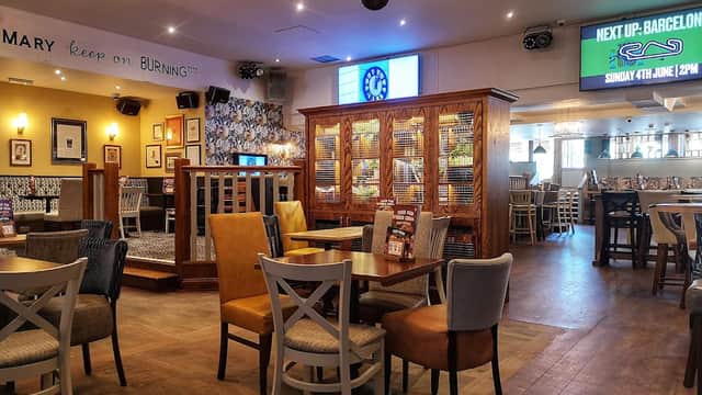 Pub The Calder in rastrick