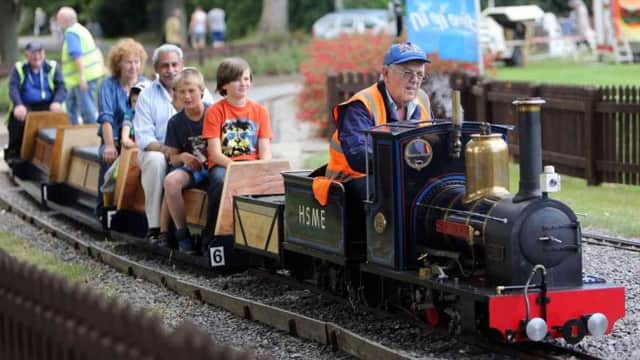Greenhead Park Railway - Attraction in huddersfield