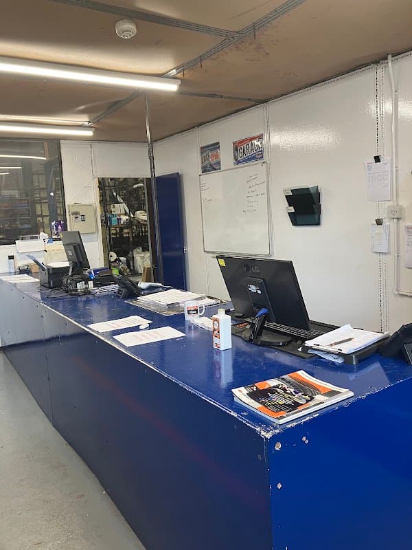 MCC Auto Centres
