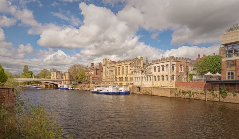 Walk: York River Walk
