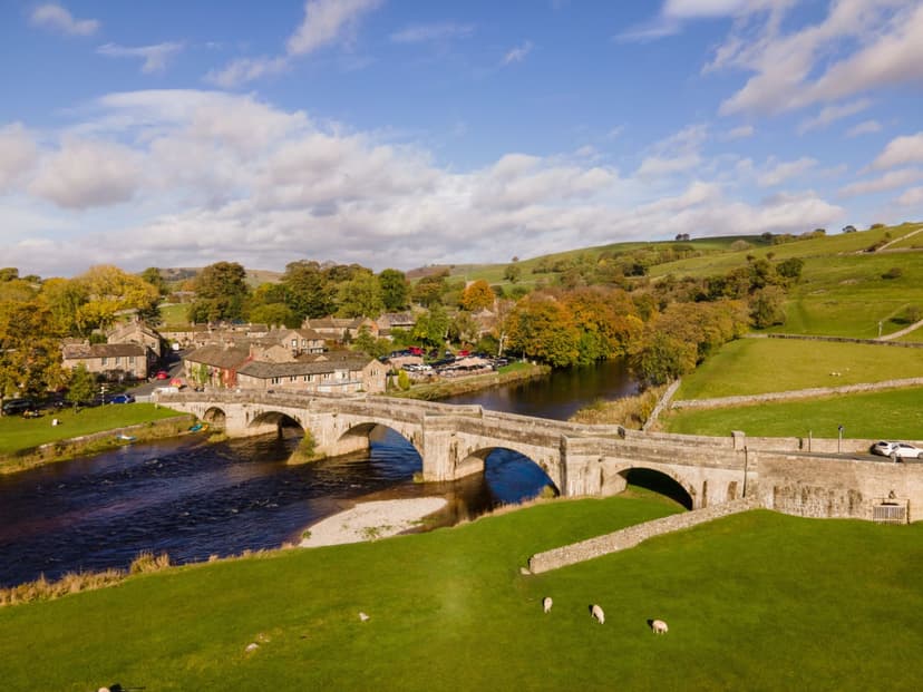 Walk: Burnsall & Troller’s Ghyll